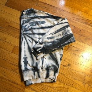 H&M divided crewneck